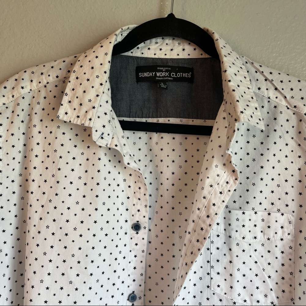 Sunday Work Clothes Mens White & Black Stars Short Sleeve Button Down